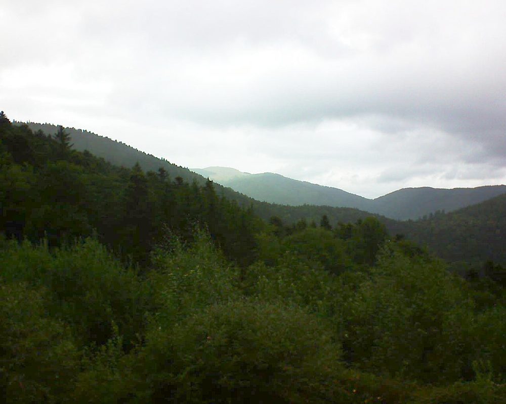 Le petit ballon vu depuis le Domaine Langmatt à Murbach le 24.08.2018 à 15:15 Le petit ballon (Alsace, Vosges) le 24.08.2018 à 15:15