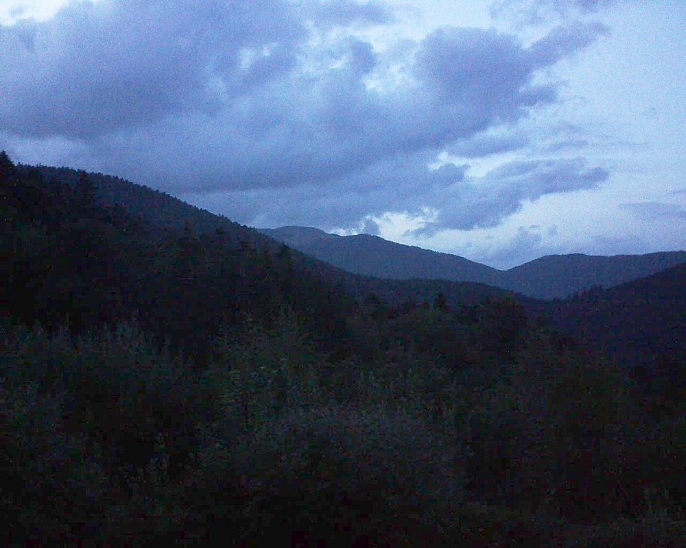 Le petit ballon vu depuis le Domaine Langmatt à Murbach le 24.08.2018 à 20:45 Le petit ballon (Alsace, Vosges) le 24.08.2018 à 20:45