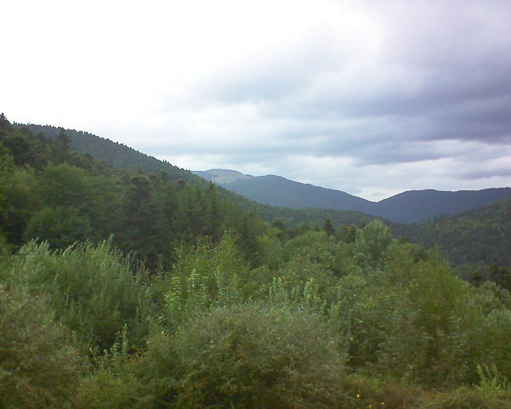 Le petit ballon vu depuis le Domaine Langmatt à Murbach le 25.08.2018 à 09:00 Le petit ballon (Alsace, Vosges) le 25.08.2018 à 09:00