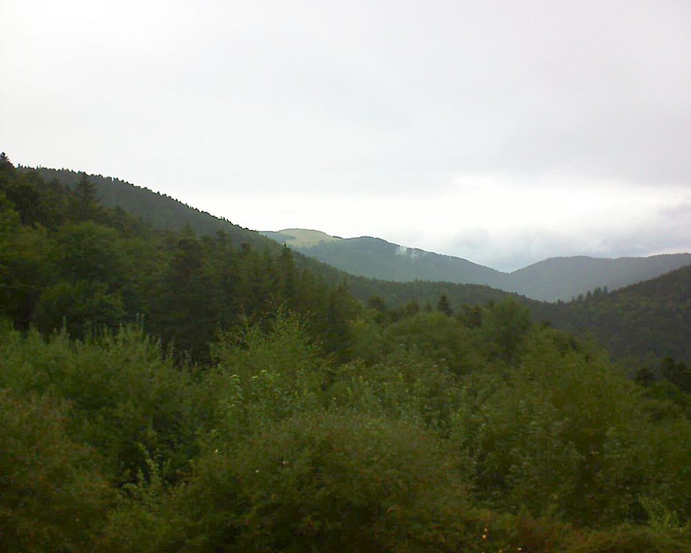 Le petit ballon vu depuis le Domaine Langmatt à Murbach le 25.08.2018 à 15:15 Le petit ballon (Alsace, Vosges) le 25.08.2018 à 15:15