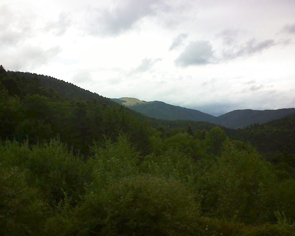 Le petit ballon vu depuis le Domaine Langmatt à Murbach le 25.08.2018 à 16:15 Le petit ballon (Alsace, Vosges) le 25.08.2018 à 16:15