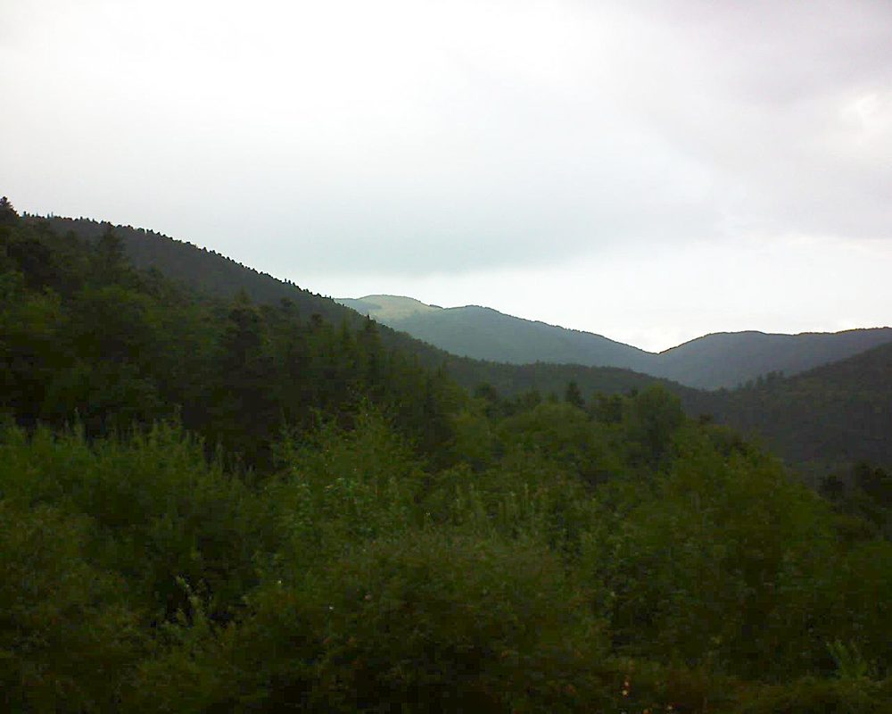 Le petit ballon vu depuis le Domaine Langmatt à Murbach le 25.08.2018 à 18:15 Le petit ballon (Alsace, Vosges) le 25.08.2018 à 18:15