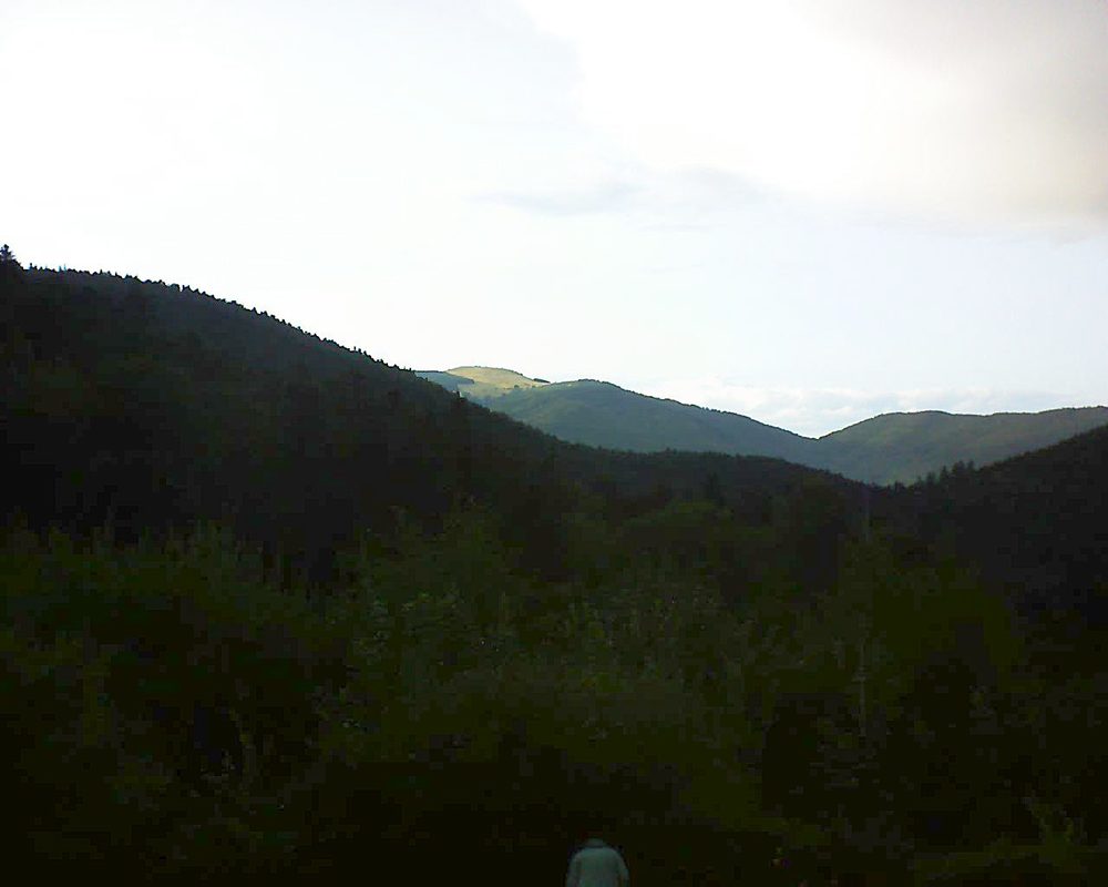 Le petit ballon vu depuis le Domaine Langmatt à Murbach le 25.08.2018 à 19:00 Le petit ballon (Alsace, Vosges) le 25.08.2018 à 19:00