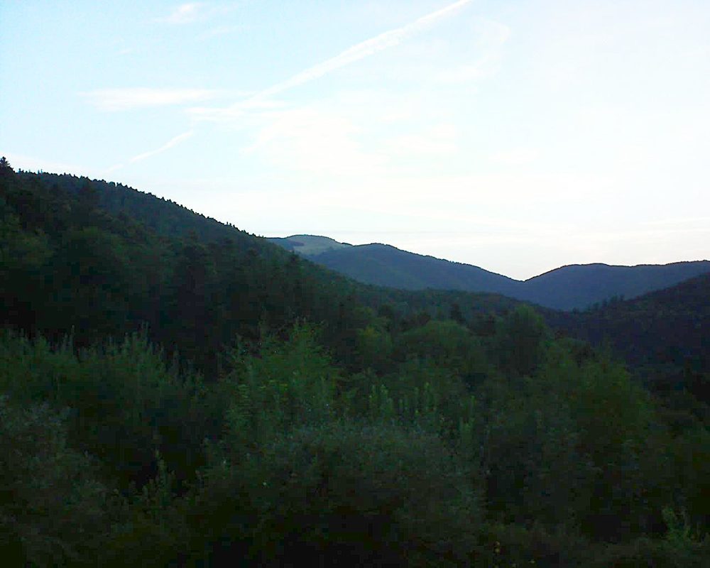 Le petit ballon vu depuis le Domaine Langmatt à Murbach le 26.08.2018 à 06:45 Le petit ballon (Alsace, Vosges) le 26.08.2018 à 06:45