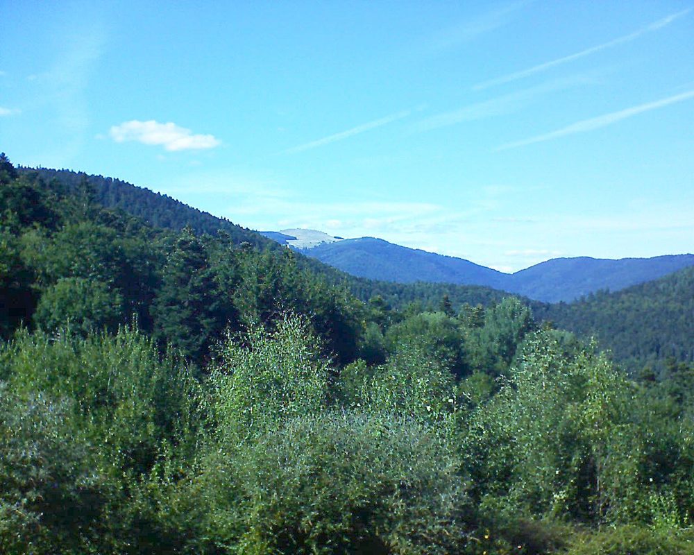 Le petit ballon vu depuis le Domaine Langmatt à Murbach le 26.08.2018 à 16:30 Le petit ballon (Alsace, Vosges) le 26.08.2018 à 16:30