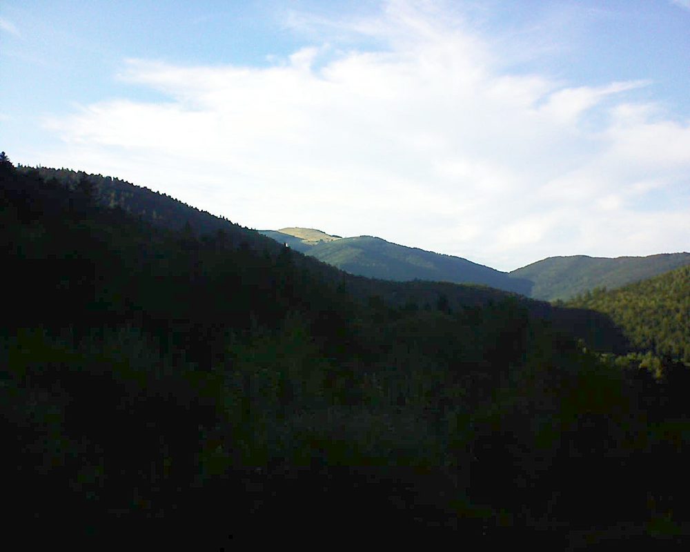 Le petit ballon vu depuis le Domaine Langmatt à Murbach le 26.08.2018 à 18:45 Le petit ballon (Alsace, Vosges) le 26.08.2018 à 18:45