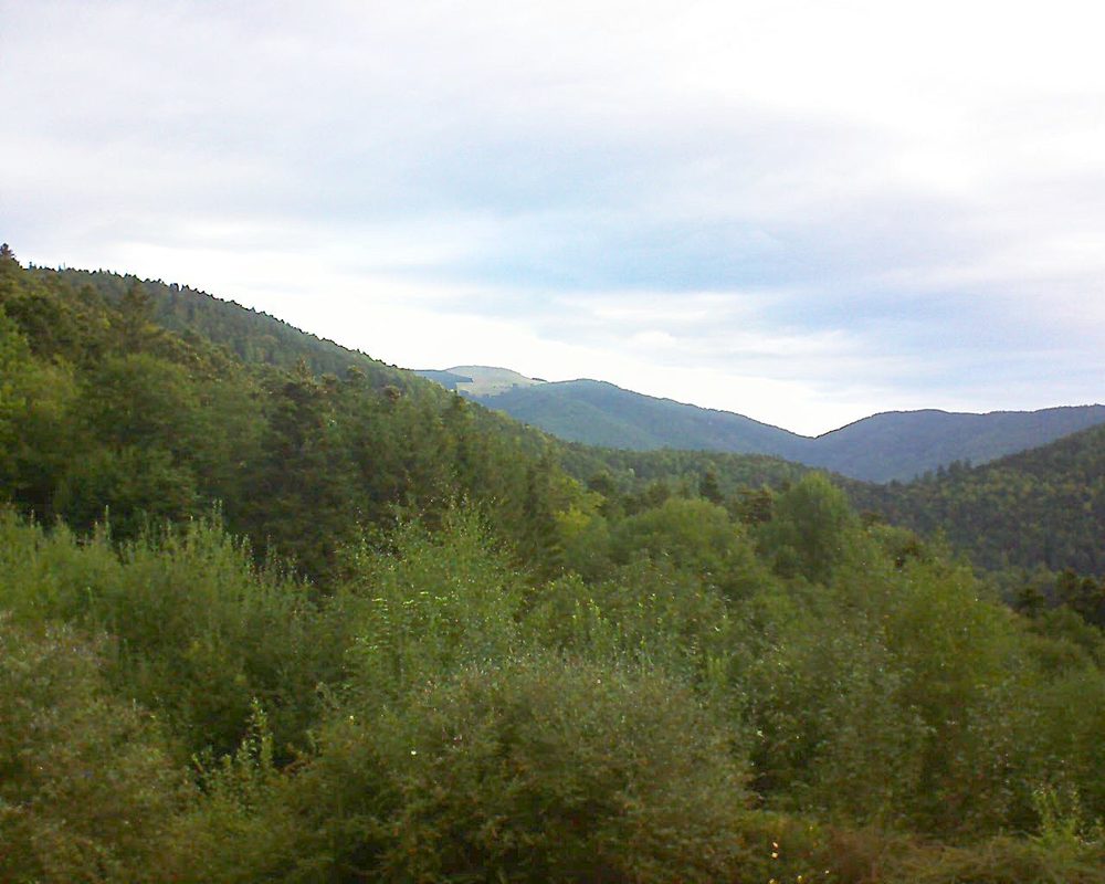 Le petit ballon vu depuis le Domaine Langmatt à Murbach le 27.08.2018 à 08:00 Le petit ballon (Alsace, Vosges) le 27.08.2018 à 08:00