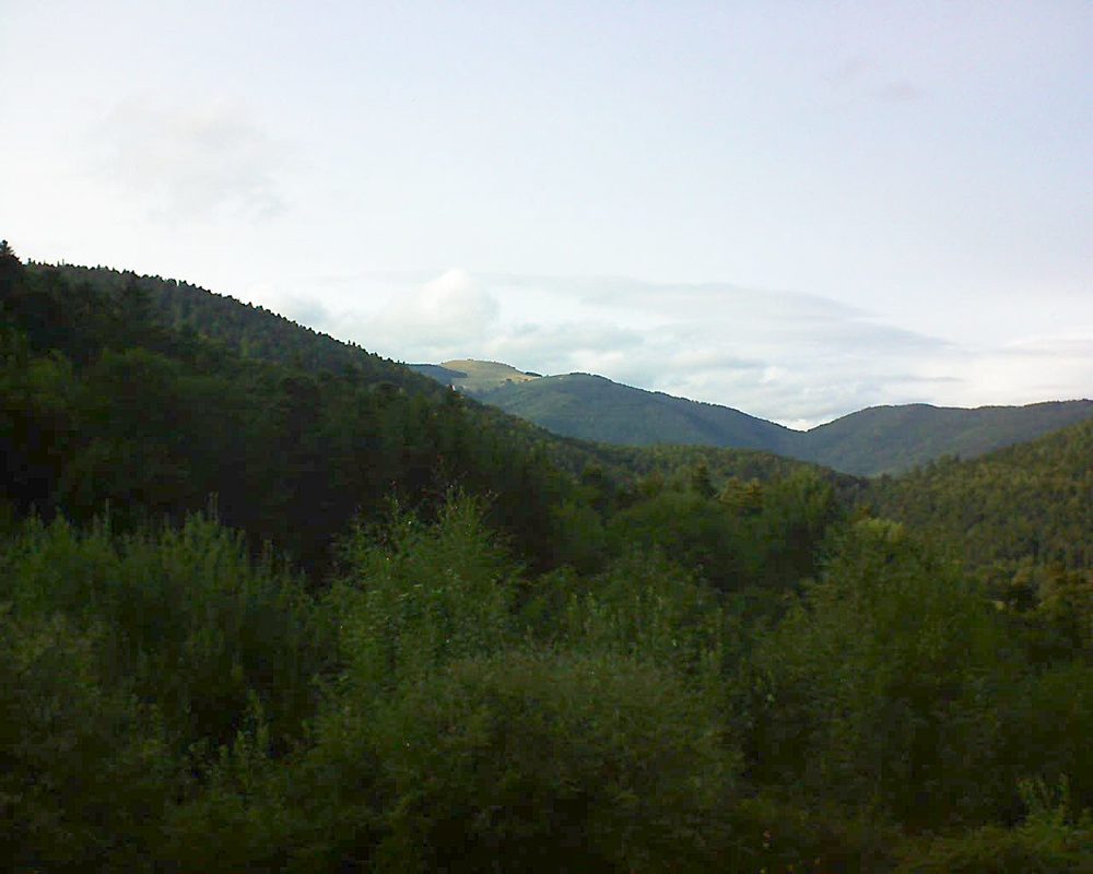 Le petit ballon vu depuis le Domaine Langmatt à Murbach le 27.08.2018 à 18:00 Le petit ballon (Alsace, Vosges) le 27.08.2018 à 18:00