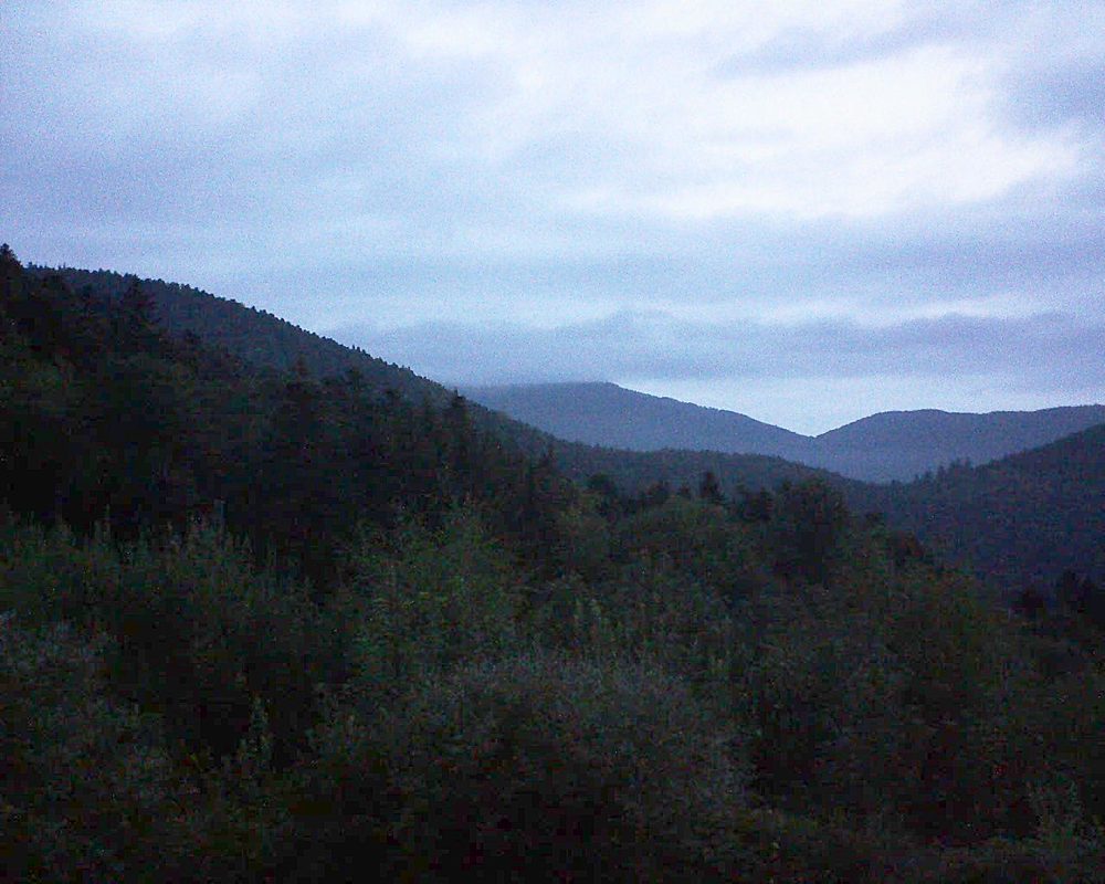 Le petit ballon vu depuis le Domaine Langmatt à Murbach le 28.08.2018 à 06:30 Le petit ballon (Alsace, Vosges) le 28.08.2018 à 06:30