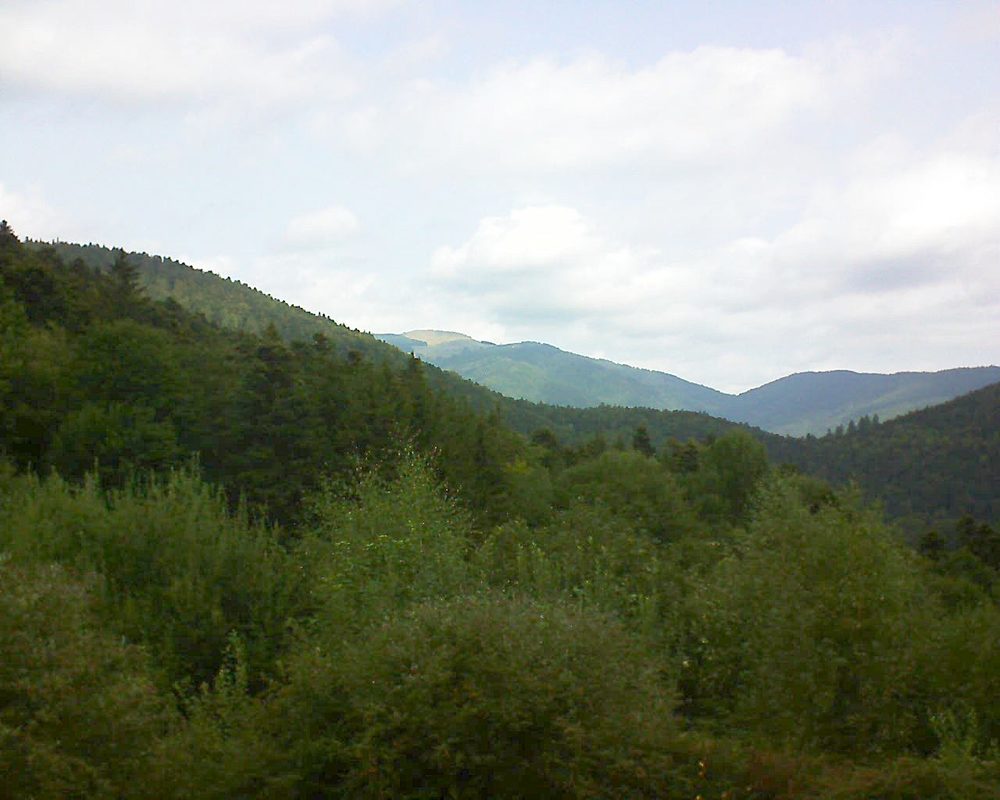 Le petit ballon vu depuis le Domaine Langmatt à Murbach le 28.08.2018 à 12:00 Le petit ballon (Alsace, Vosges) le 28.08.2018 à 12:00