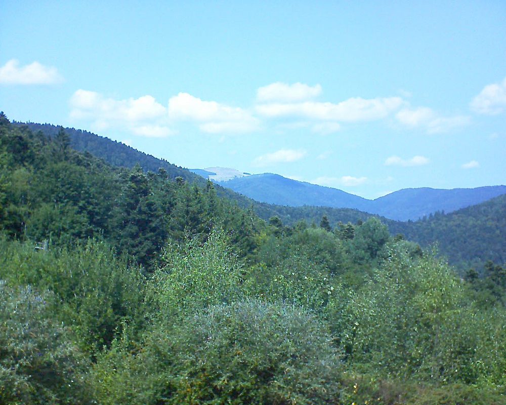 Le petit ballon vu depuis le Domaine Langmatt à Murbach le 28.08.2018 à 14:00 Le petit ballon (Alsace, Vosges) le 28.08.2018 à 14:00