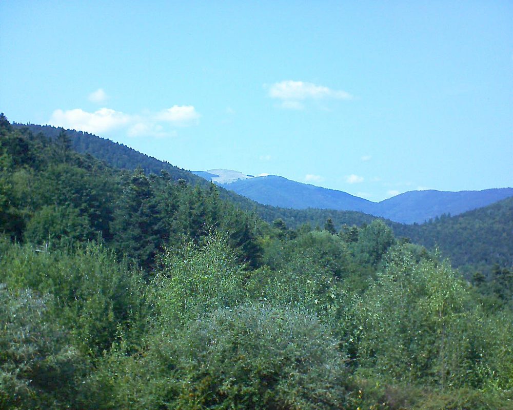 Le petit ballon vu depuis le Domaine Langmatt à Murbach le 28.08.2018 à 15:00 Le petit ballon (Alsace, Vosges) le 28.08.2018 à 15:00