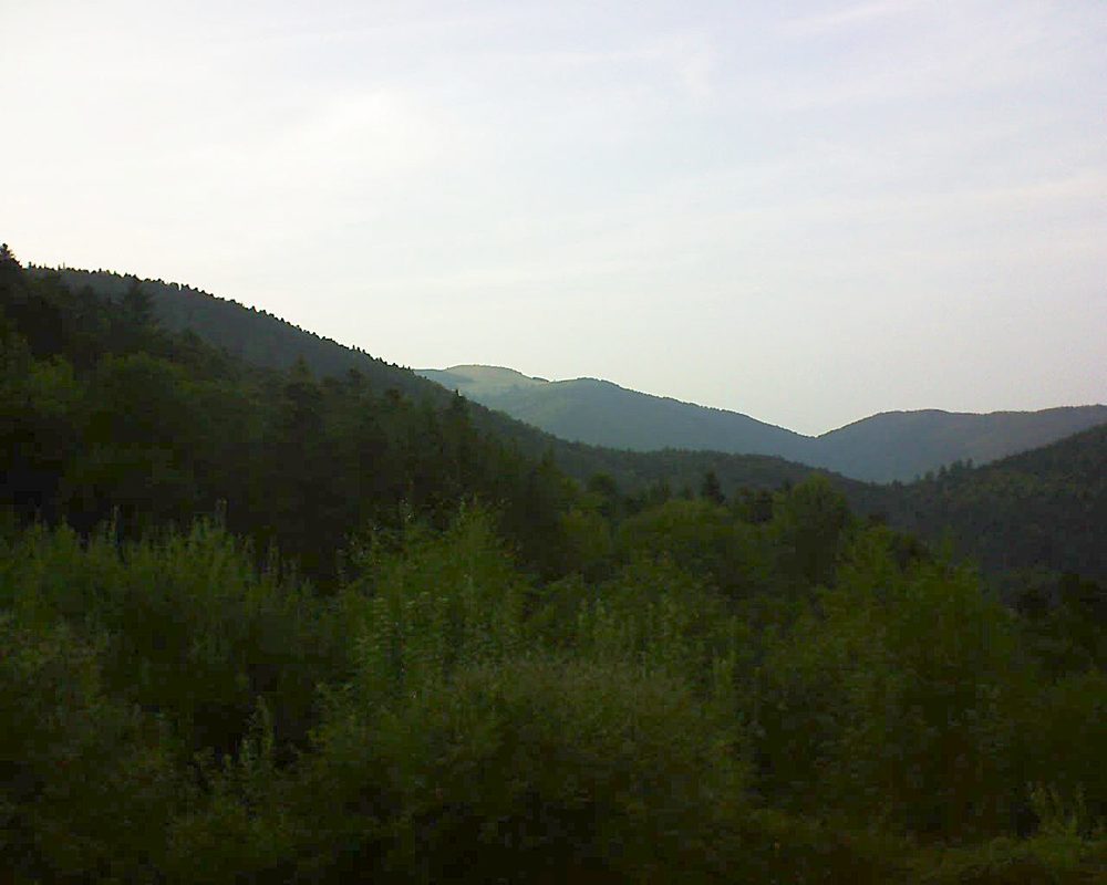 Le petit ballon vu depuis le Domaine Langmatt à Murbach le 28.08.2018 à 19:30 Le petit ballon (Alsace, Vosges) le 28.08.2018 à 19:30