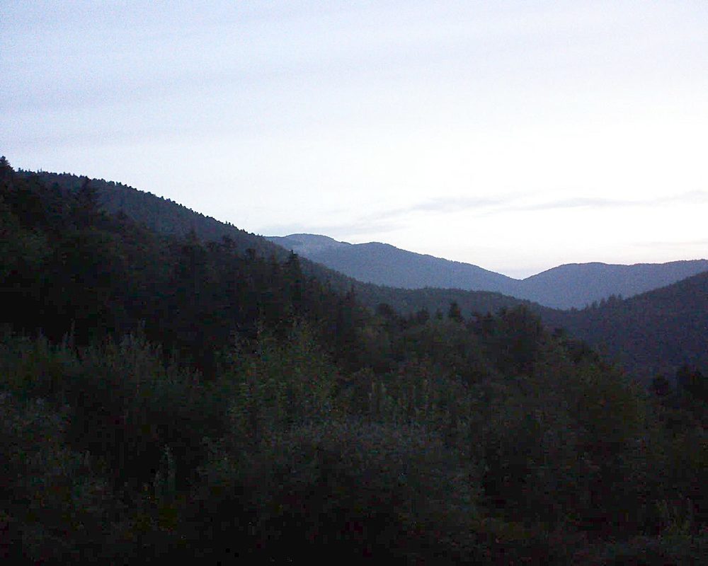 Le petit ballon vu depuis le Domaine Langmatt à Murbach le 29.08.2018 à 06:30 Le petit ballon (Alsace, Vosges) le 29.08.2018 à 06:30