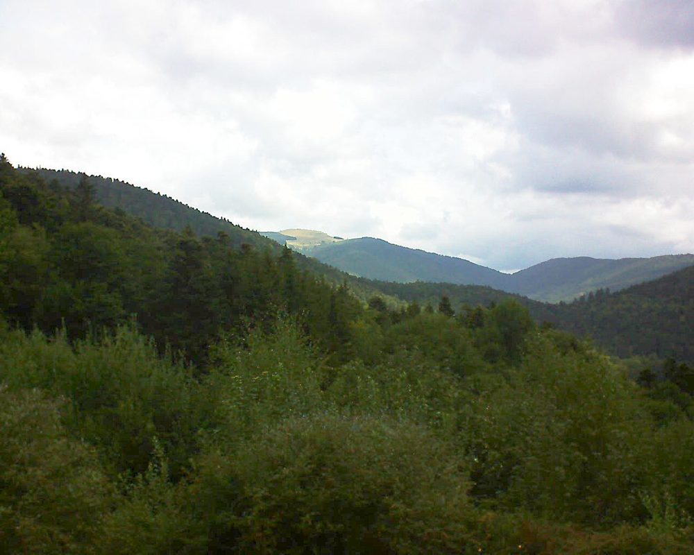Le petit ballon vu depuis le Domaine Langmatt à Murbach le 30.08.2018 à 11:30 Le petit ballon (Alsace, Vosges) le 30.08.2018 à 11:30