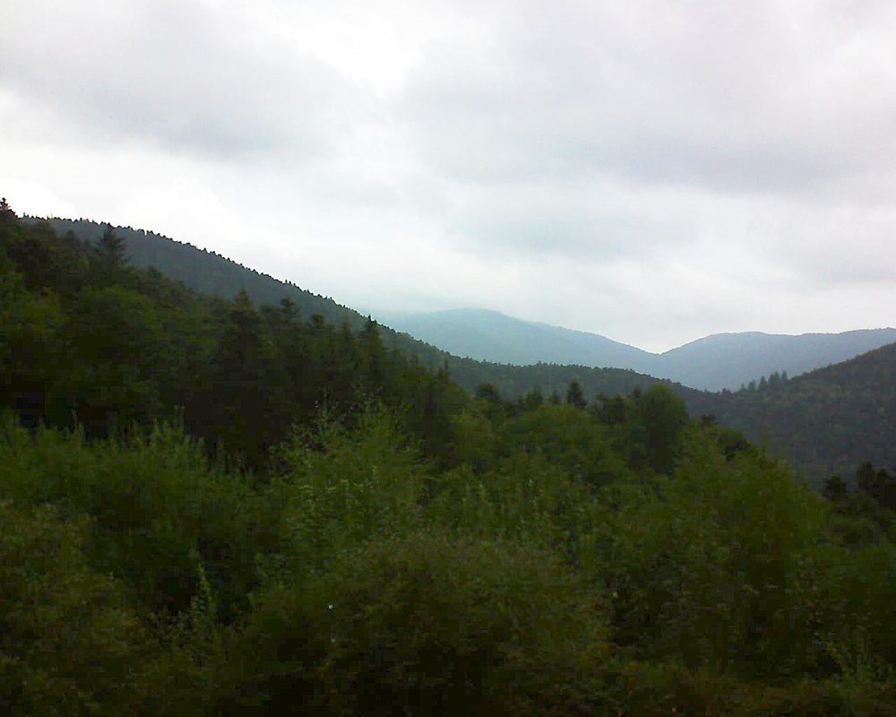 Le petit ballon vu depuis le Domaine Langmatt à Murbach le 01.09.2018 à 09:30 Le petit ballon (Alsace, Vosges) le 01.09.2018 à 09:30