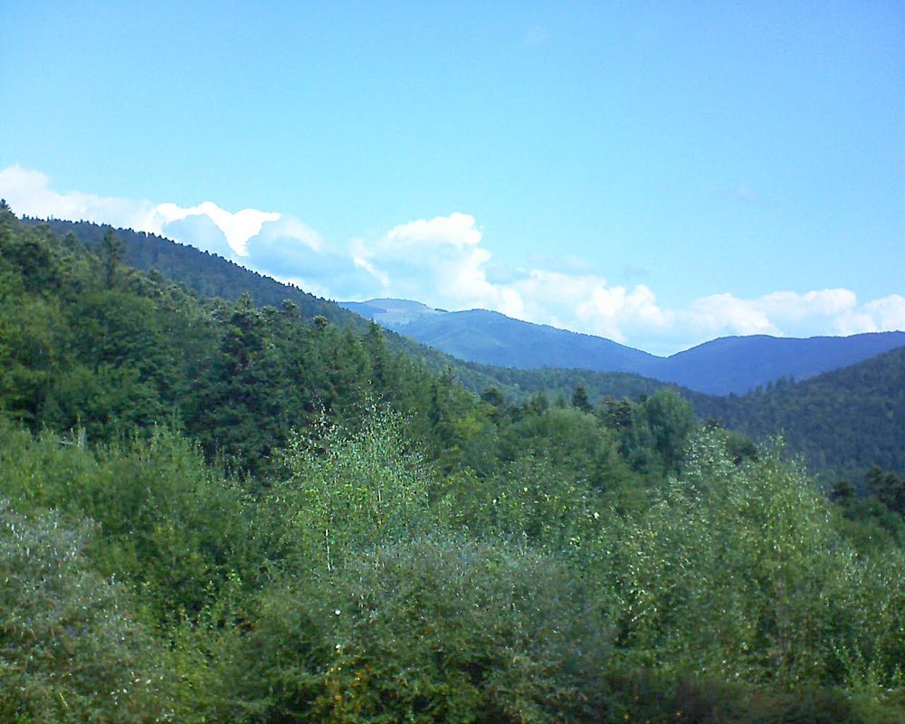 Le petit ballon vu depuis le Domaine Langmatt à Murbach le 01.09.2018 à 11:45 Le petit ballon (Alsace, Vosges) le 01.09.2018 à 11:45
