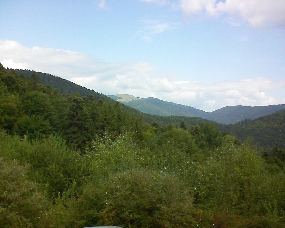 Le petit ballon vu depuis le Domaine Langmatt à Murbach le 01.09.2018 à 12:30 Le petit ballon (Alsace, Vosges) le 01.09.2018 à 12:30