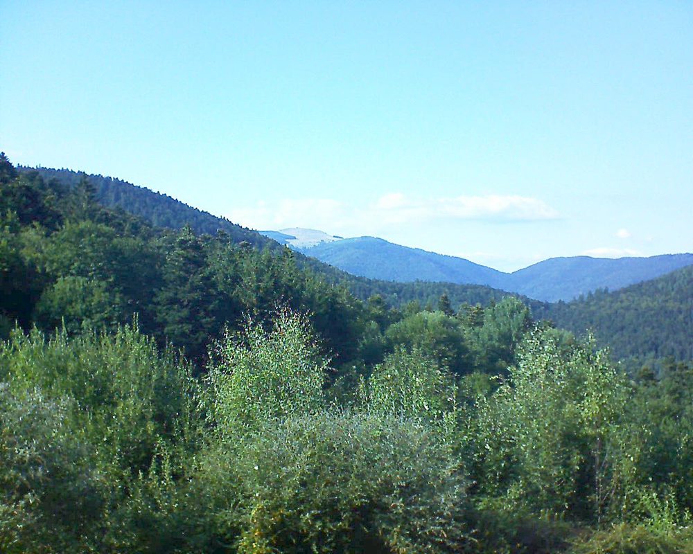 Le petit ballon vu depuis le Domaine Langmatt à Murbach le 01.09.2018 à 17:00 Le petit ballon (Alsace, Vosges) le 01.09.2018 à 17:00