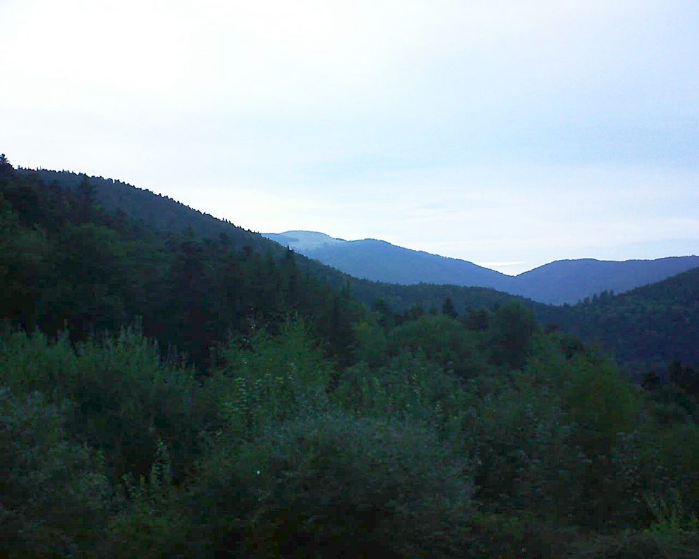 Le petit ballon vu depuis le Domaine Langmatt à Murbach le 02.09.2018 à 07:30 Le petit ballon (Alsace, Vosges) le 02.09.2018 à 07:30