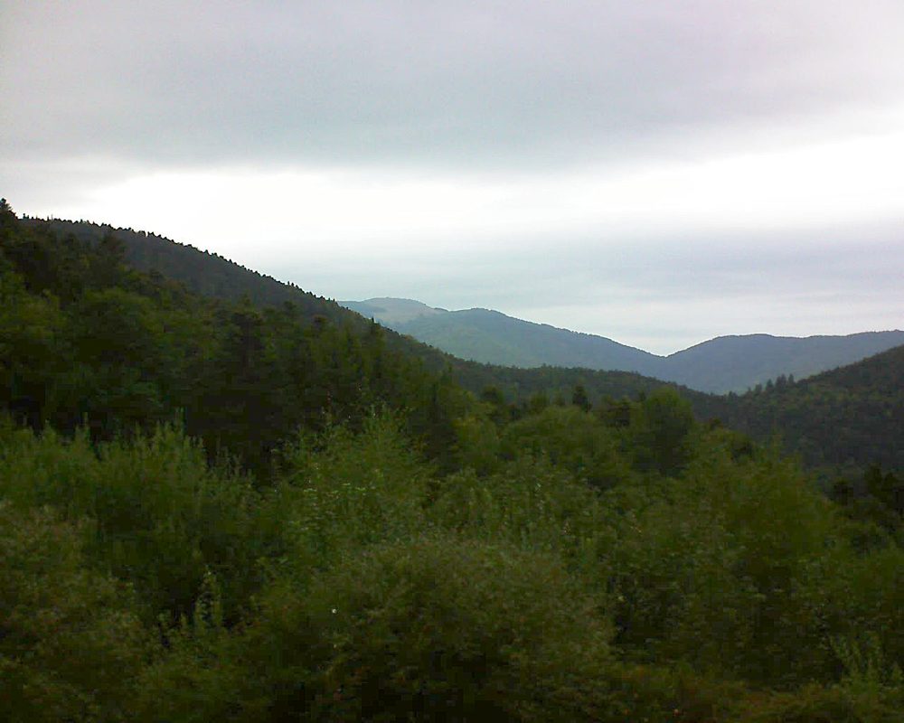 Le petit ballon vu depuis le Domaine Langmatt à Murbach le 02.09.2018 à 12:30 Le petit ballon (Alsace, Vosges) le 02.09.2018 à 12:30
