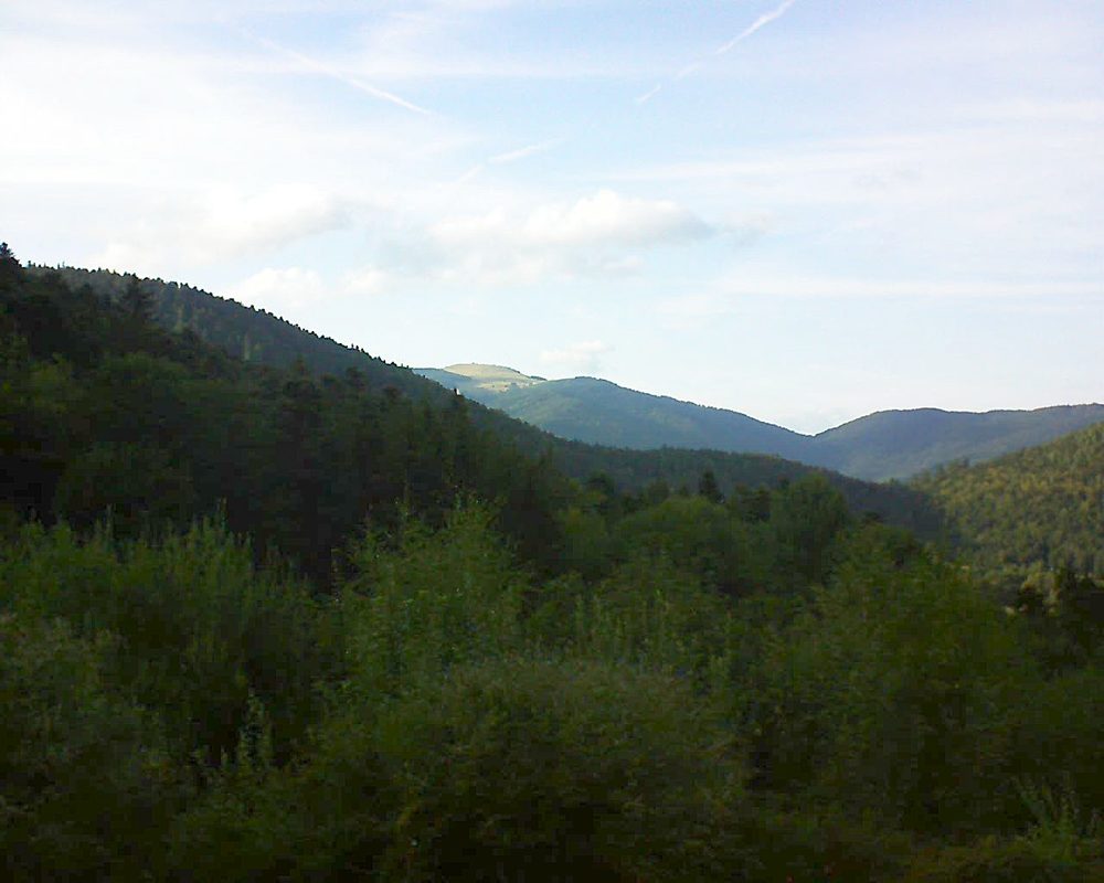 Le petit ballon vu depuis le Domaine Langmatt à Murbach le 03.09.2018 à 18:30 Le petit ballon (Alsace, Vosges) le 03.09.2018 à 18:30
