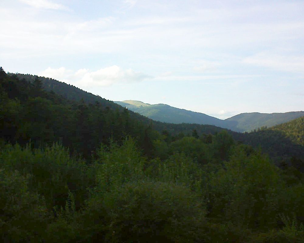 Le petit ballon vu depuis le Domaine Langmatt à Murbach le 03.09.2018 à 18:45 Le petit ballon (Alsace, Vosges) le 03.09.2018 à 18:45