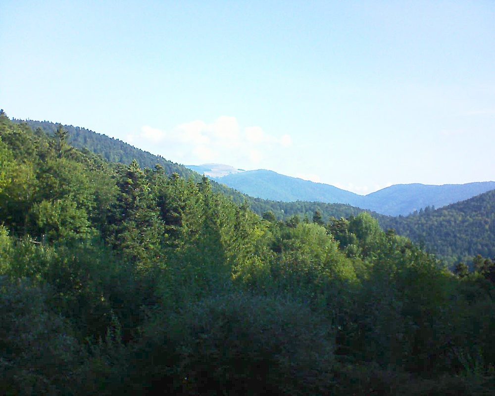 Le petit ballon vu depuis le Domaine Langmatt à Murbach le 04.09.2018 à 09:30 Le petit ballon (Alsace, Vosges) le 04.09.2018 à 09:30