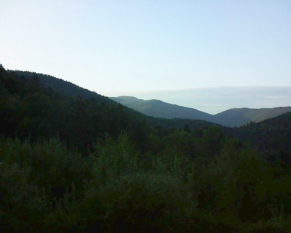 Le petit ballon vu depuis le Domaine Langmatt à Murbach le 04.09.2018 à 19:15 Le petit ballon (Alsace, Vosges) le 04.09.2018 à 19:15