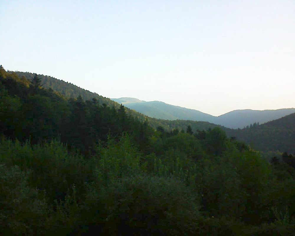 Le petit ballon vu depuis le Domaine Langmatt à Murbach le 05.09.2018 à 07:30 Le petit ballon (Alsace, Vosges) le 05.09.2018 à 07:30