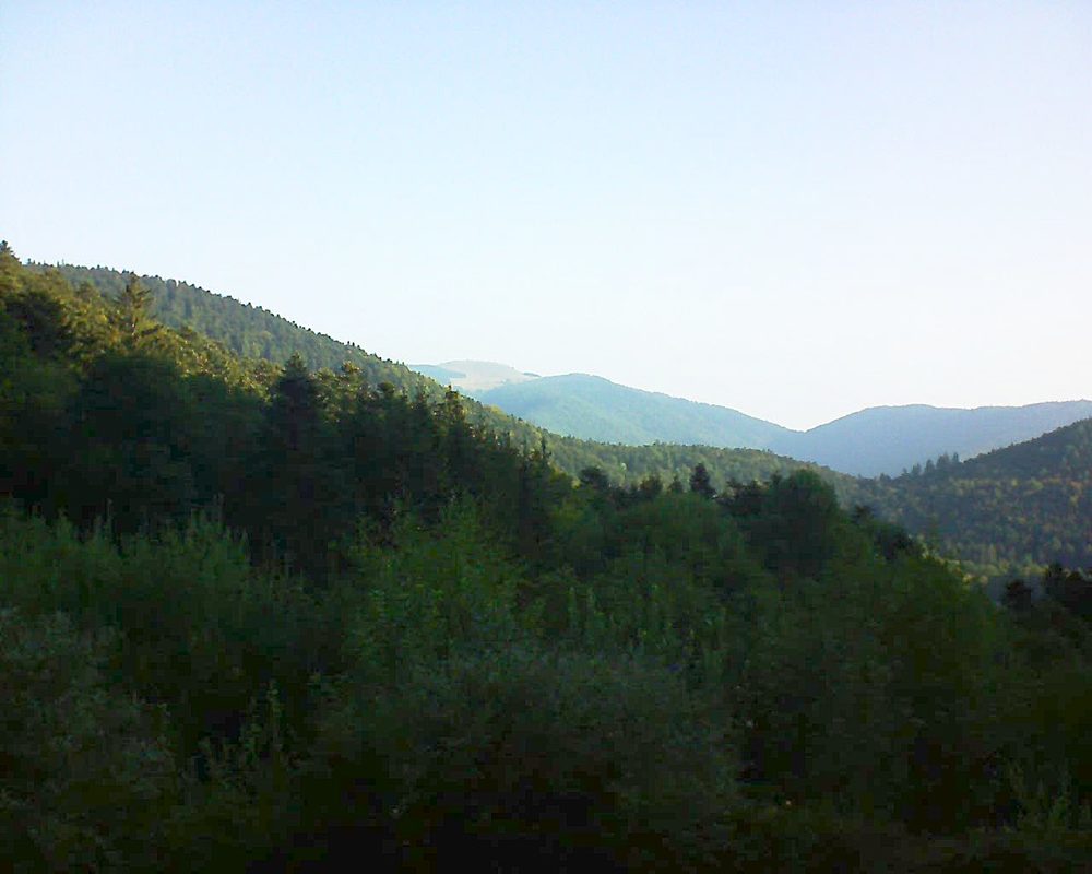 Le petit ballon vu depuis le Domaine Langmatt à Murbach le 05.09.2018 à 08:30 Le petit ballon (Alsace, Vosges) le 05.09.2018 à 08:30
