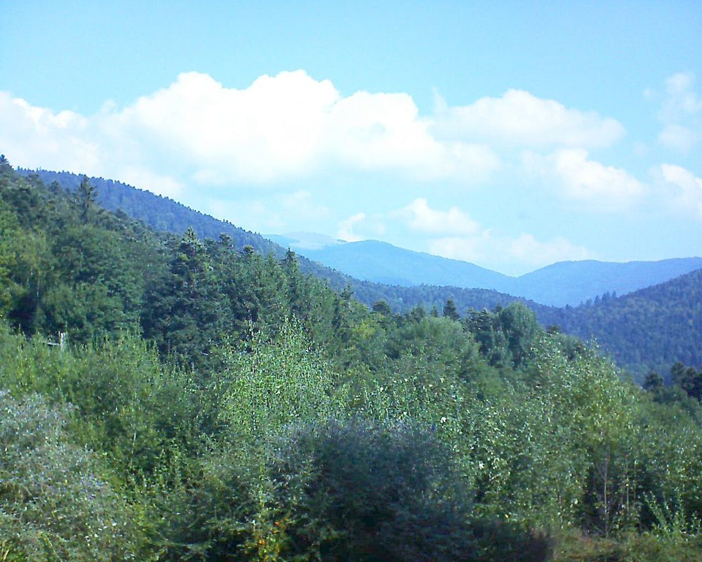 Le petit ballon vu depuis le Domaine Langmatt à Murbach le 05.09.2018 à 11:00 Le petit ballon (Alsace, Vosges) le 05.09.2018 à 11:00