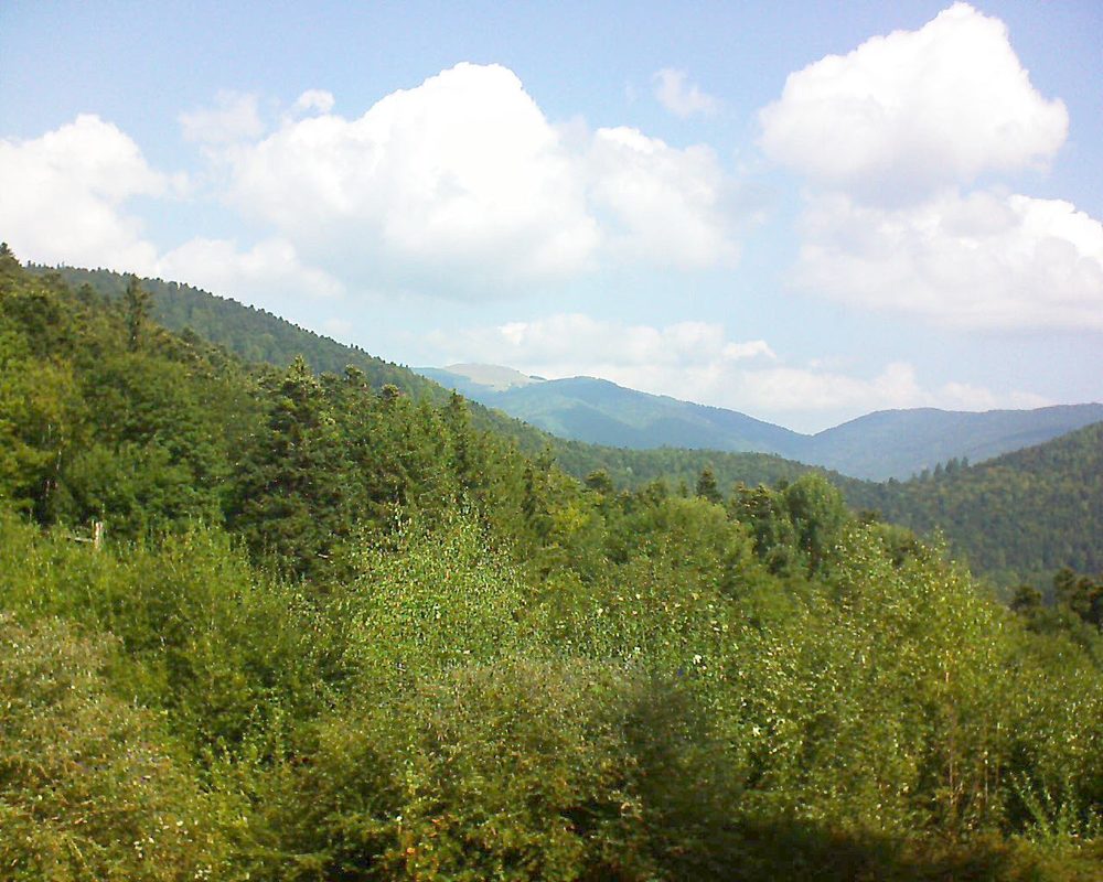 Le petit ballon vu depuis le Domaine Langmatt à Murbach le 05.09.2018 à 11:30 Le petit ballon (Alsace, Vosges) le 05.09.2018 à 11:30