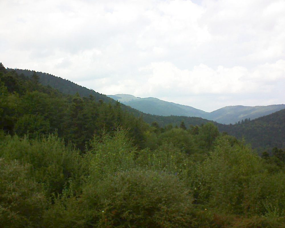 Le petit ballon vu depuis le Domaine Langmatt à Murbach le 05.09.2018 à 15:45 Le petit ballon (Alsace, Vosges) le 05.09.2018 à 15:45