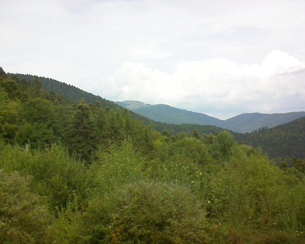 Le petit ballon vu depuis le Domaine Langmatt à Murbach le 06.09.2018 à 12:45 Le petit ballon (Alsace, Vosges) le 06.09.2018 à 12:45