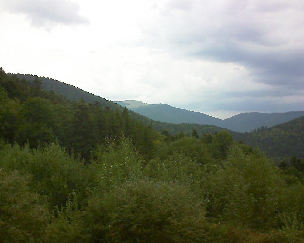 Le petit ballon vu depuis le Domaine Langmatt à Murbach le 06.09.2018 à 14:15 Le petit ballon (Alsace, Vosges) le 06.09.2018 à 14:15