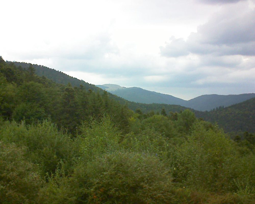 Le petit ballon vu depuis le Domaine Langmatt à Murbach le 06.09.2018 à 15:15 Le petit ballon (Alsace, Vosges) le 06.09.2018 à 15:15