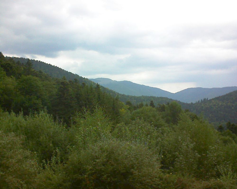 Le petit ballon vu depuis le Domaine Langmatt à Murbach le 06.09.2018 à 15:45 Le petit ballon (Alsace, Vosges) le 06.09.2018 à 15:45