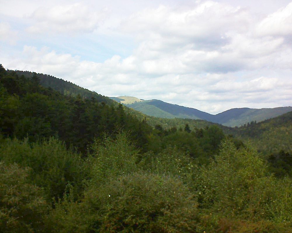 Le petit ballon vu depuis le Domaine Langmatt à Murbach le 07.09.2018 à 14:15 Le petit ballon (Alsace, Vosges) le 07.09.2018 à 14:15