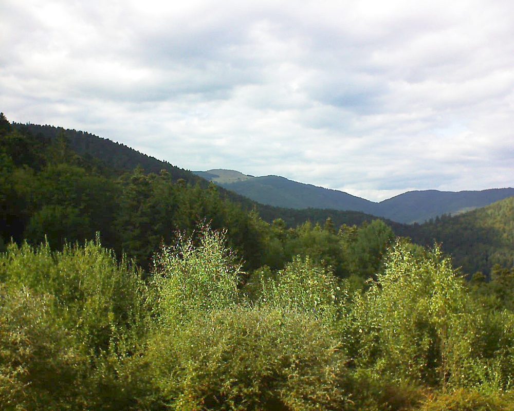Le petit ballon vu depuis le Domaine Langmatt à Murbach le 07.09.2018 à 16:30 Le petit ballon (Alsace, Vosges) le 07.09.2018 à 16:30