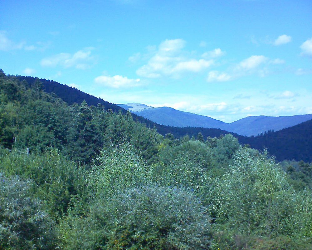 Le petit ballon vu depuis le Domaine Langmatt à Murbach le 08.09.2018 à 14:00 Le petit ballon (Alsace, Vosges) le 08.09.2018 à 14:00