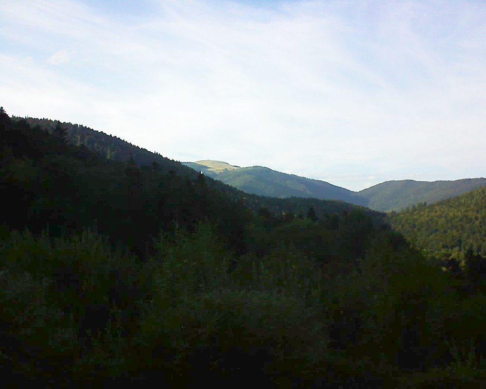 Le petit ballon vu depuis le Domaine Langmatt à Murbach le 08.09.2018 à 18:15 Le petit ballon (Alsace, Vosges) le 08.09.2018 à 18:15