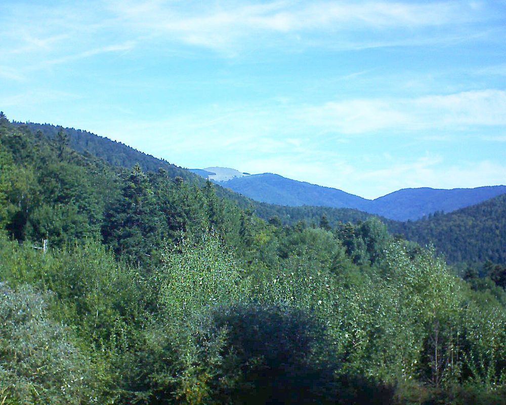 Le petit ballon vu depuis le Domaine Langmatt à Murbach le 09.09.2018 à 11:00 Le petit ballon (Alsace, Vosges) le 09.09.2018 à 11:00