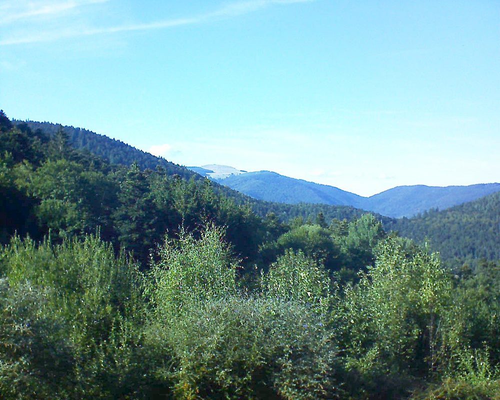 Le petit ballon vu depuis le Domaine Langmatt à Murbach le 09.09.2018 à 17:15 Le petit ballon (Alsace, Vosges) le 09.09.2018 à 17:15