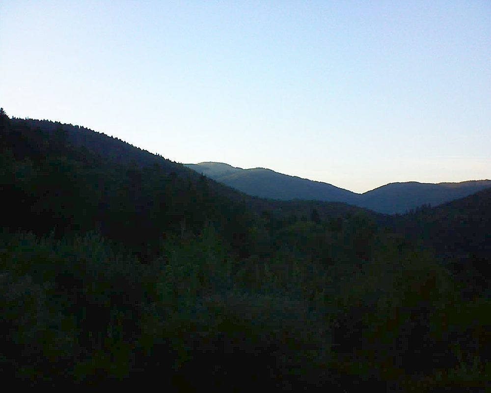 Le petit ballon vu depuis le Domaine Langmatt à Murbach le 09.09.2018 à 19:30 Le petit ballon (Alsace, Vosges) le 09.09.2018 à 19:30