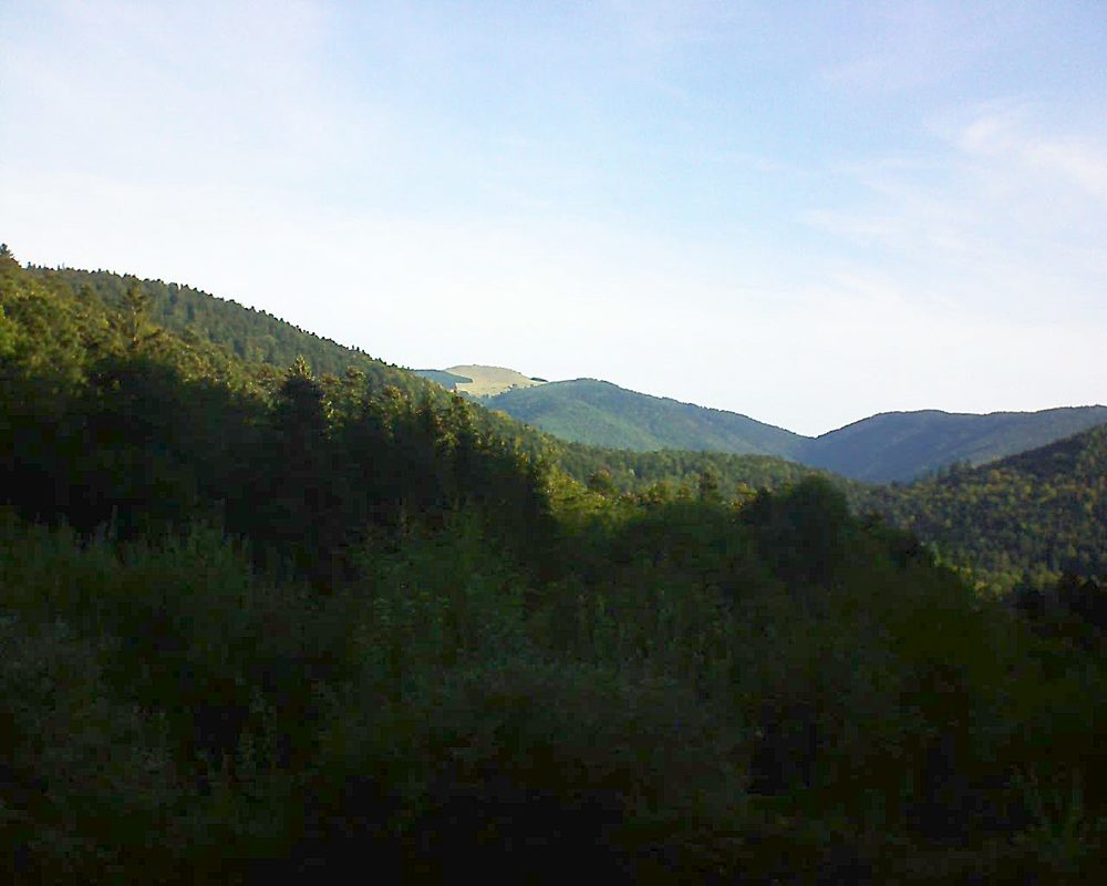 Le petit ballon vu depuis le Domaine Langmatt à Murbach le 10.09.2018 à 09:00 Le petit ballon (Alsace, Vosges) le 10.09.2018 à 09:00