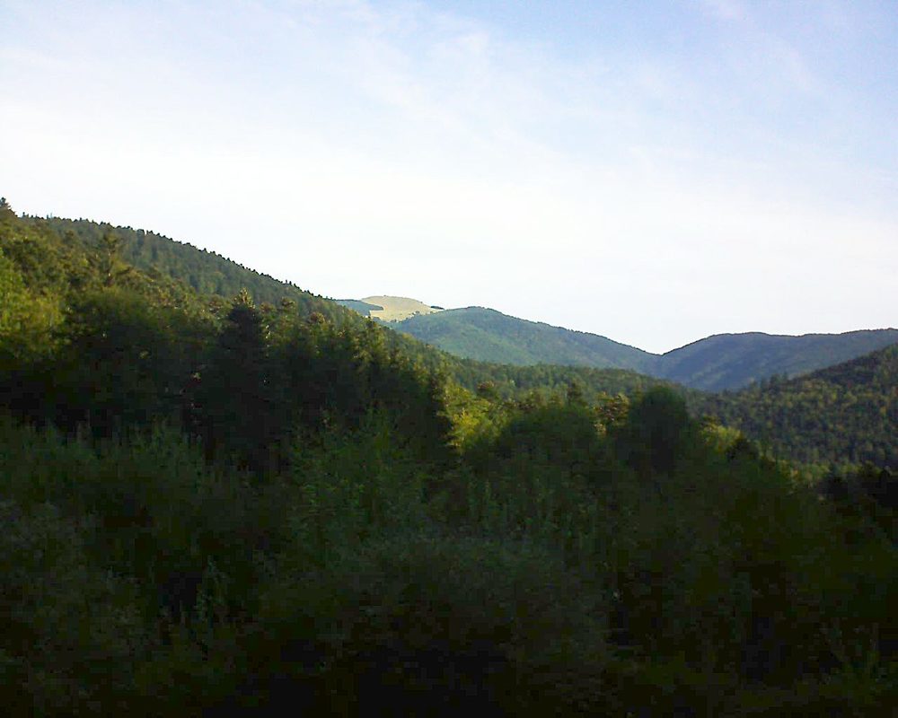 Le petit ballon vu depuis le Domaine Langmatt à Murbach le 10.09.2018 à 09:15 Le petit ballon (Alsace, Vosges) le 10.09.2018 à 09:15