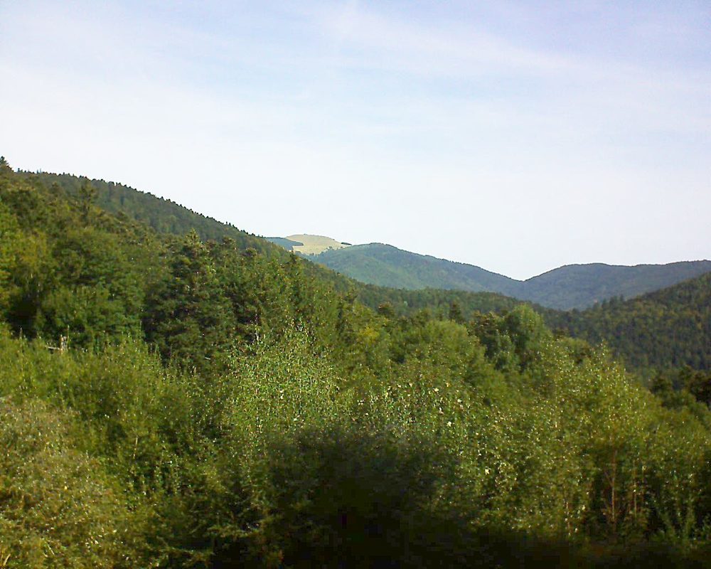 Le petit ballon vu depuis le Domaine Langmatt à Murbach le 10.09.2018 à 10:45 Le petit ballon (Alsace, Vosges) le 10.09.2018 à 10:45