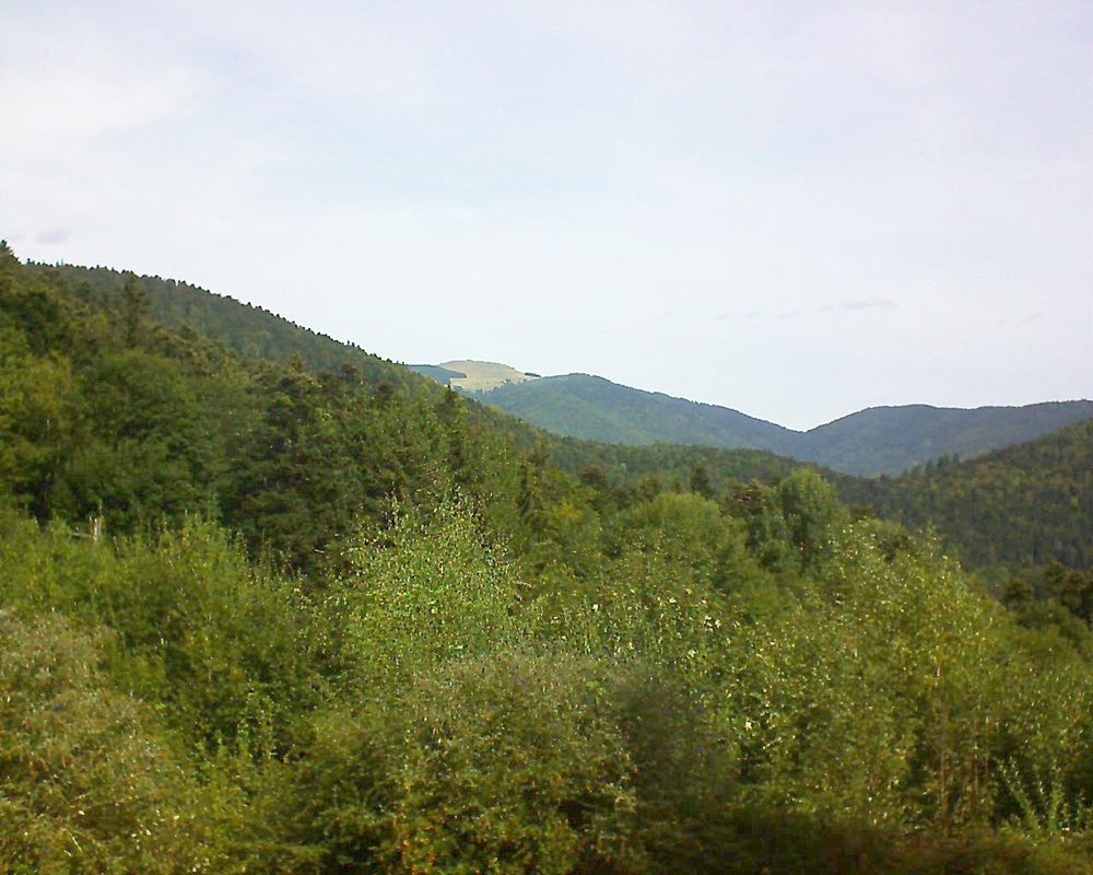 Le petit ballon vu depuis le Domaine Langmatt à Murbach le 10.09.2018 à 11:30 Le petit ballon (Alsace, Vosges) le 10.09.2018 à 11:30