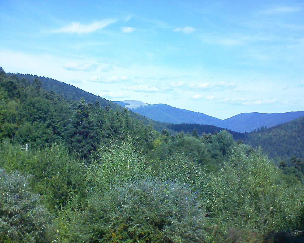 Le petit ballon vu depuis le Domaine Langmatt à Murbach le 10.09.2018 à 13:00 Le petit ballon (Alsace, Vosges) le 10.09.2018 à 13:00